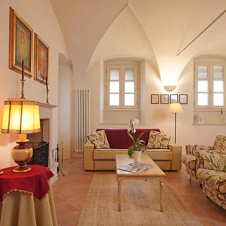 Gardagate - San Bernardino Apartment *